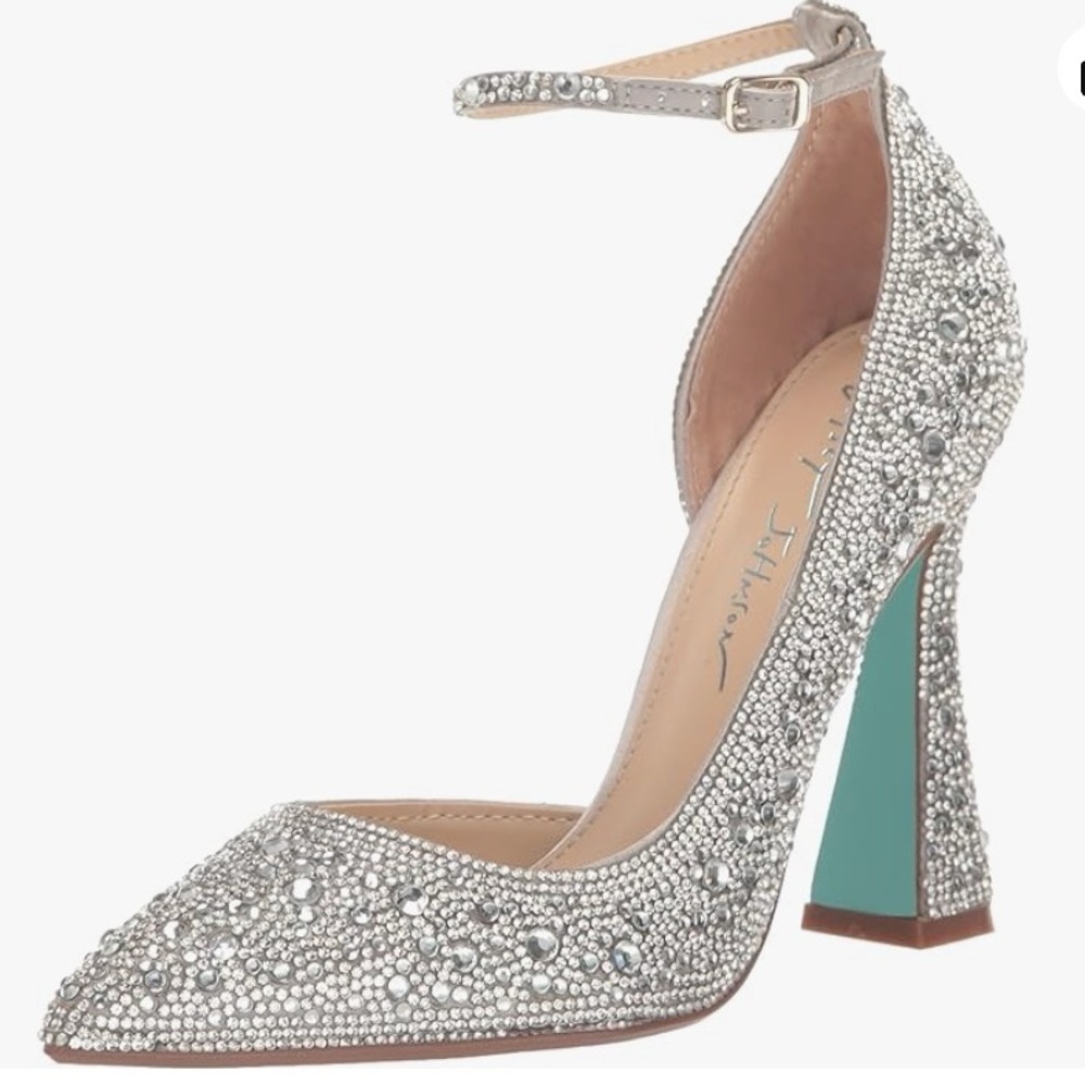 Betsey Johnson Ramsy Pump